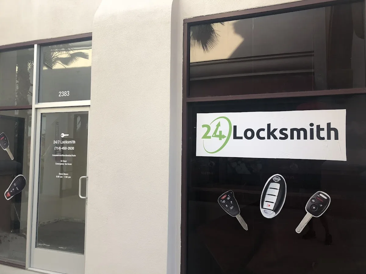 24/7 locksmith primary photo