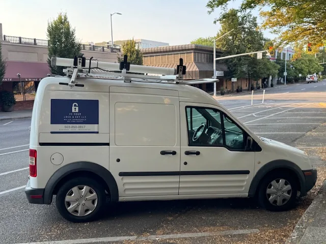 24 Hour Lock and Key