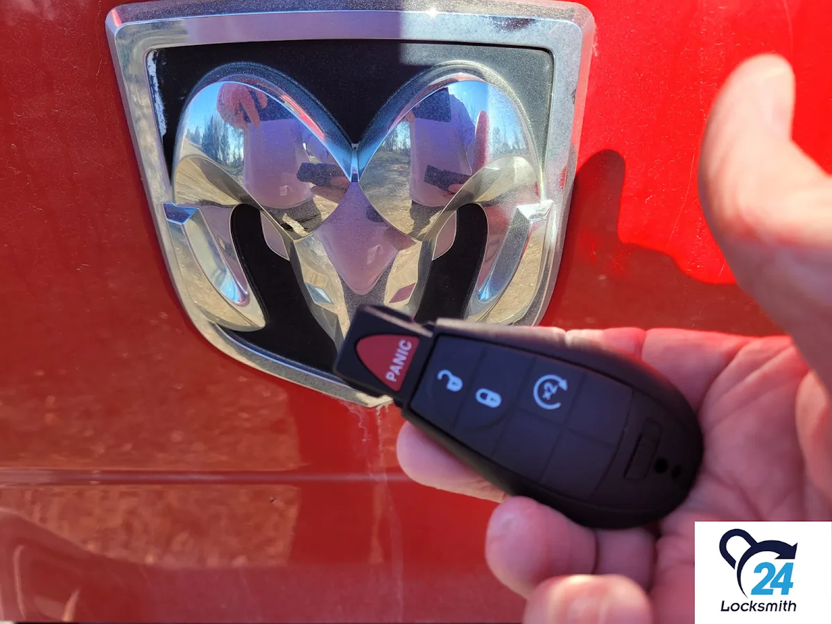 24 Locksmith primary photo