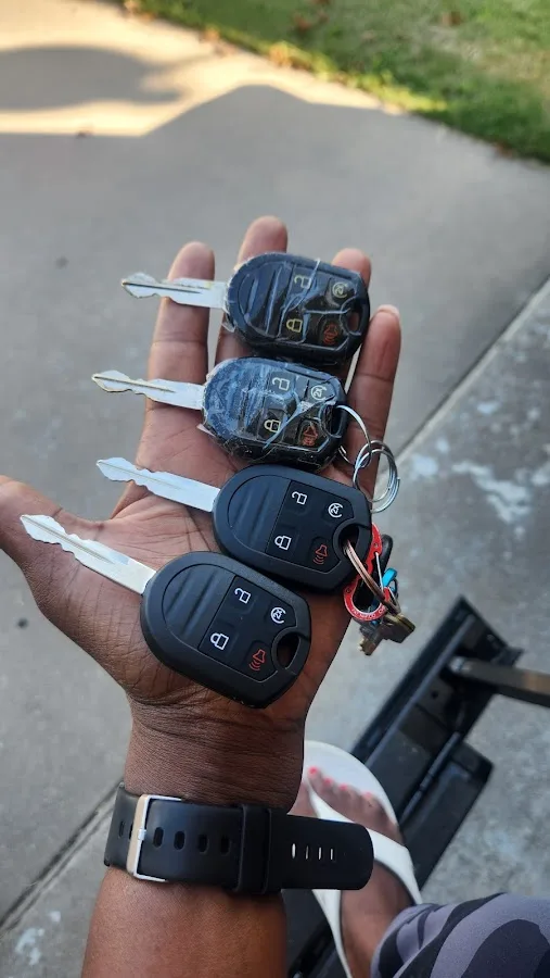 682 Locksmith primary photo