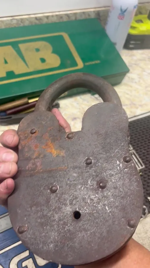 Absolute lock & Safe