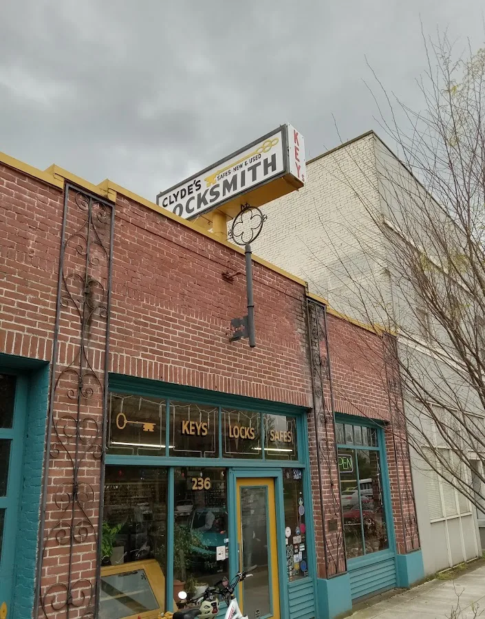 Clyde's Lock and Safe Service