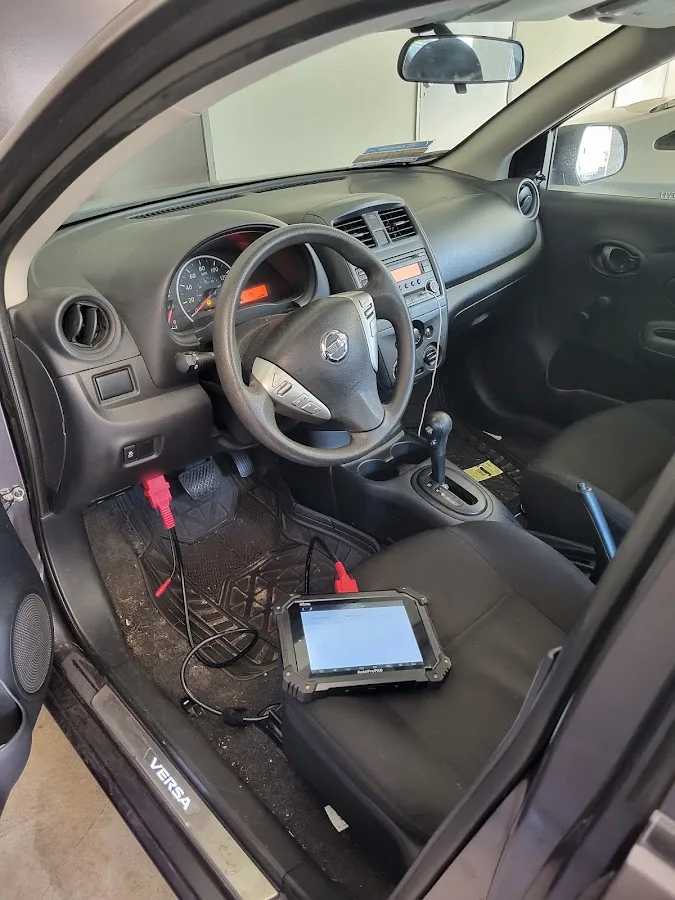 D and M locksmith primary photo