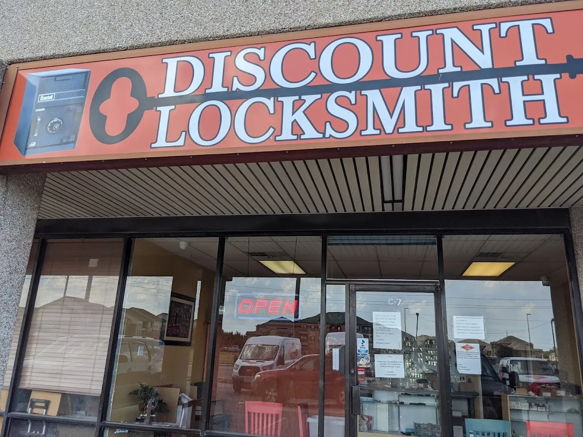 DISCOUNT LOCKSMITH