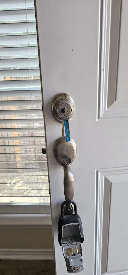 DML Locksmith Services