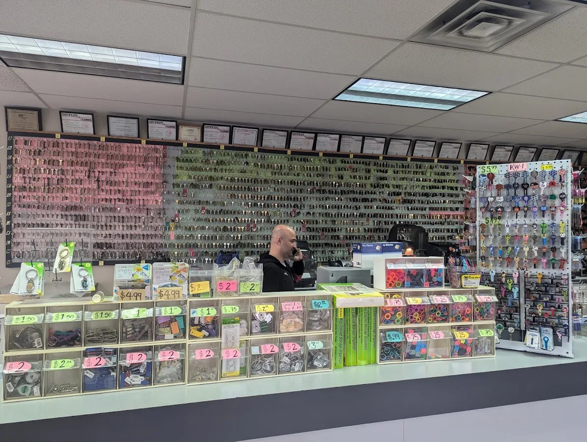 E & A Locksmith Services & Security