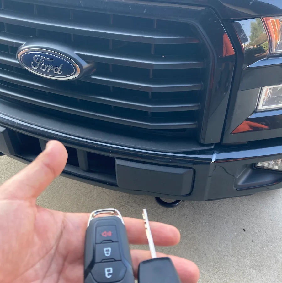 E.B LOCKSMITH SERVICES- CAR KEY MADE LLC