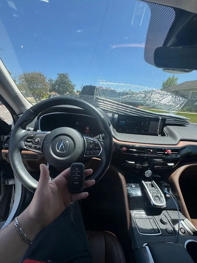 Fast Locksmith & Car Key Replacement