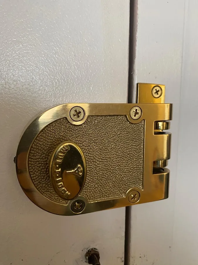 Full house locksmith inc