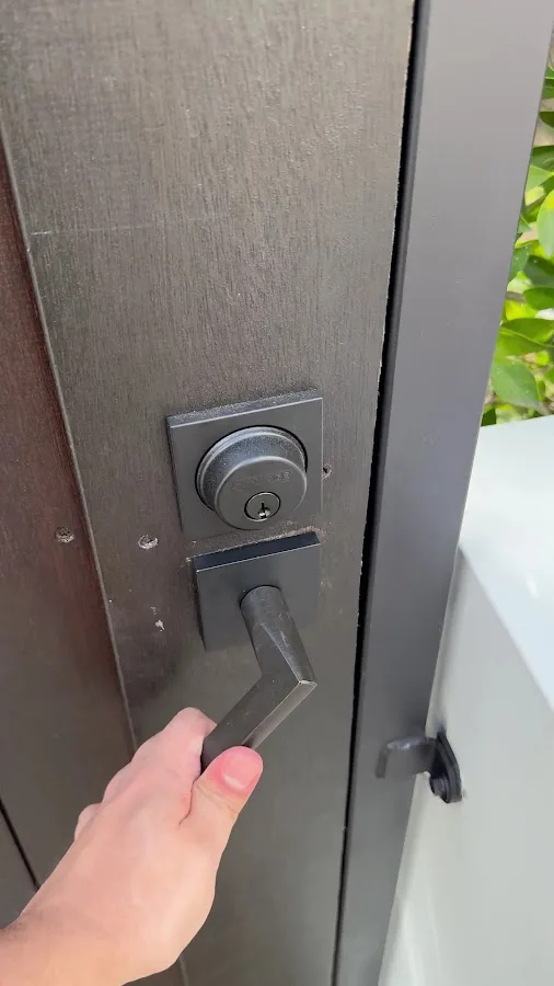 Hollywood Locksmith and Security