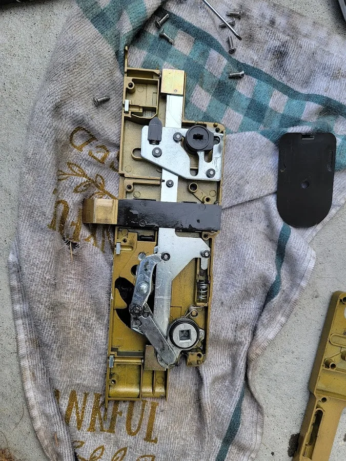 Ic services locksmith