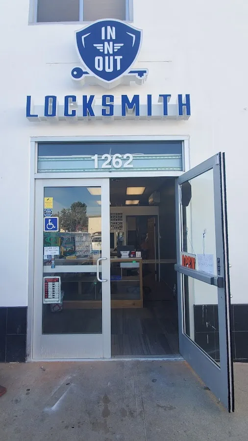 IN N OUT Locksmith