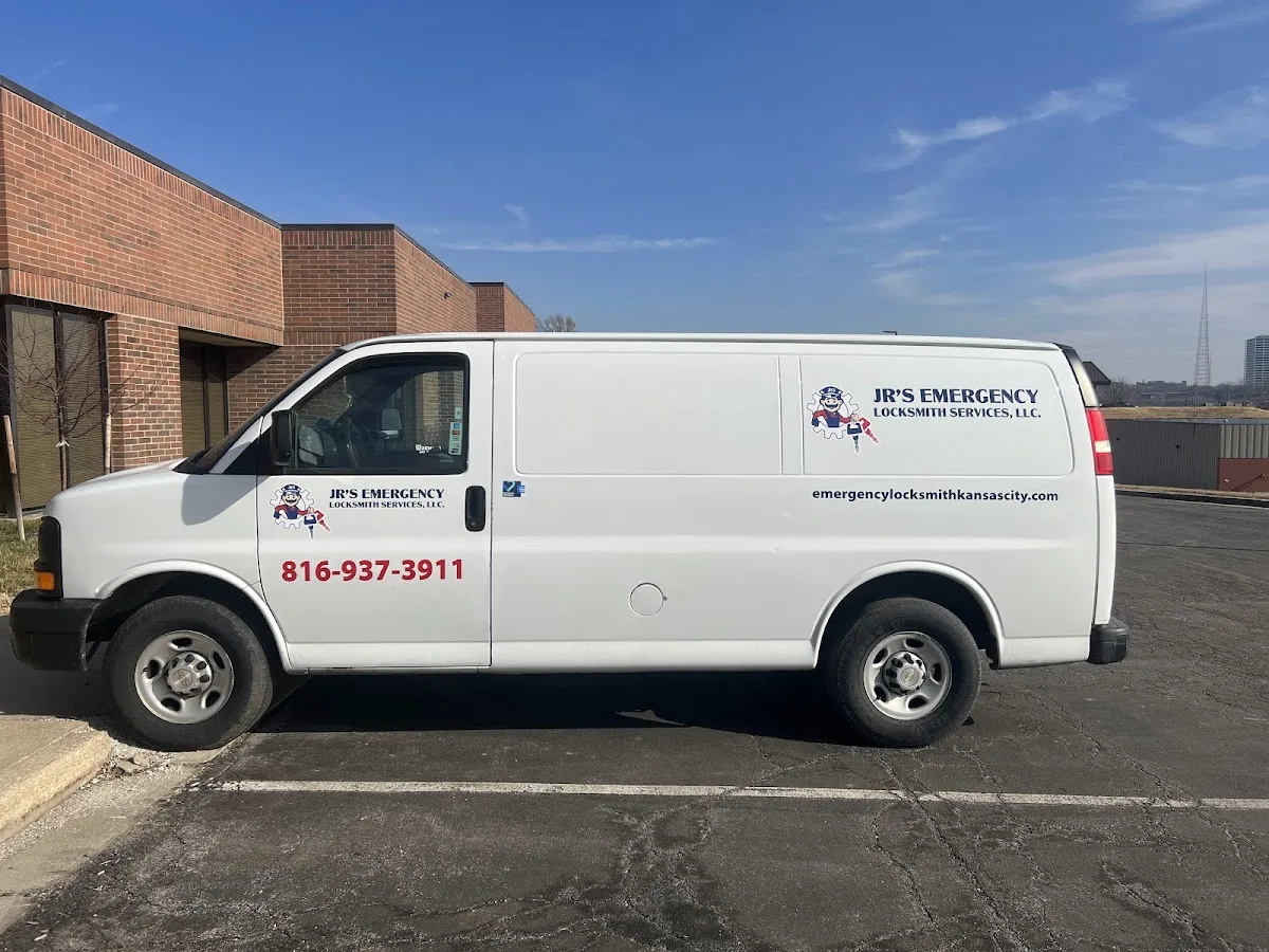 JR'S Emergency Locksmith Services
