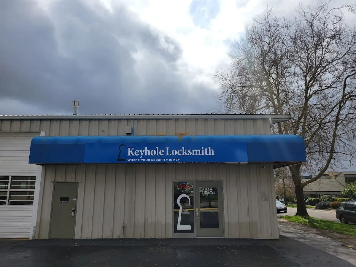 Keyhole Locksmith