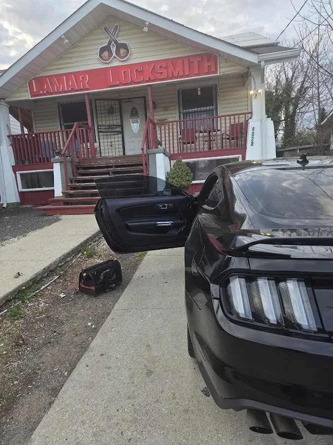 Lamar Locksmith Services LLC