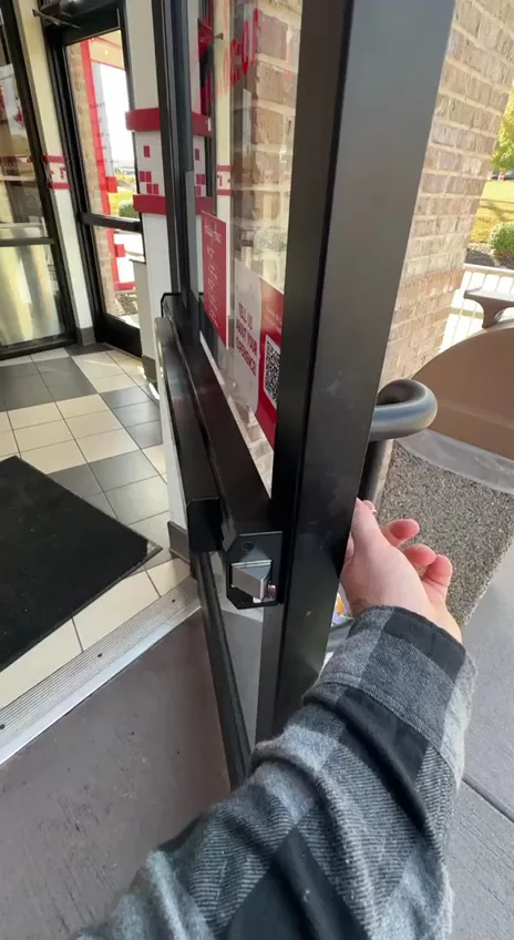 Lock Pick 24/7 Locksmith Service