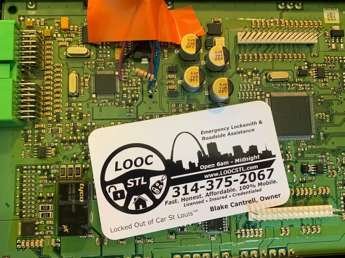 Locked Out of Car St Louis™