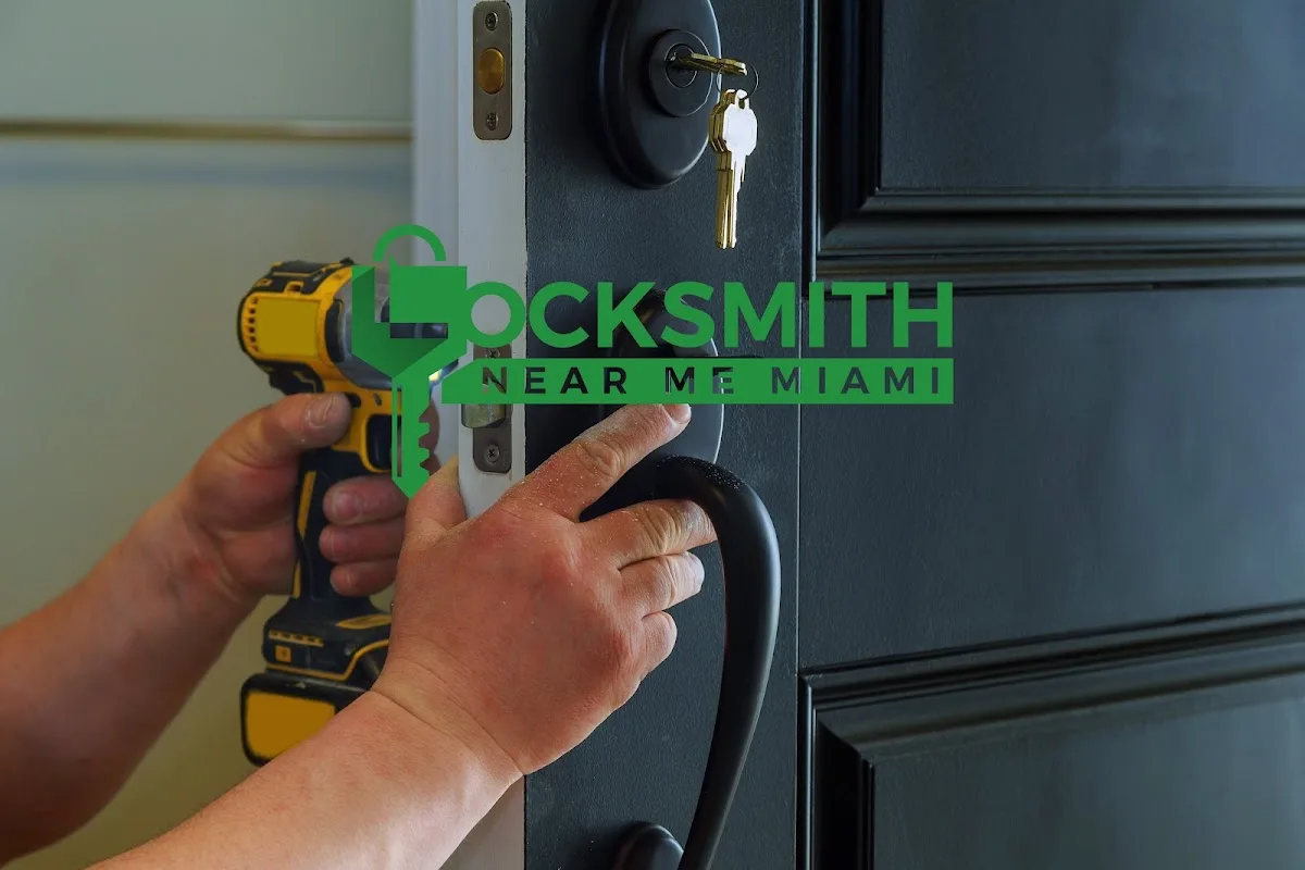 Locksmith Near Me Miami primary photo
