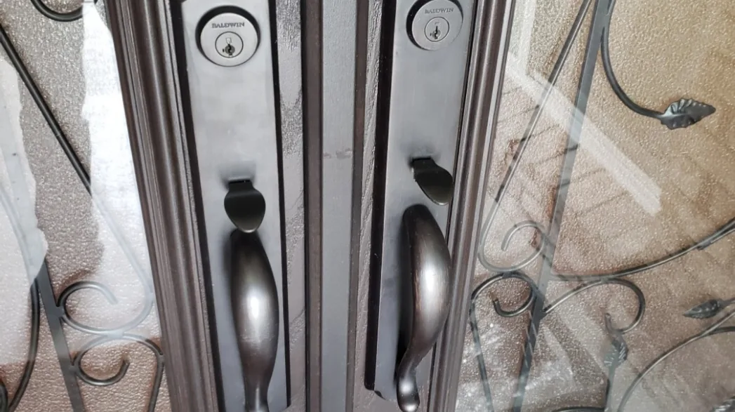 M & B Lock And Door Repair