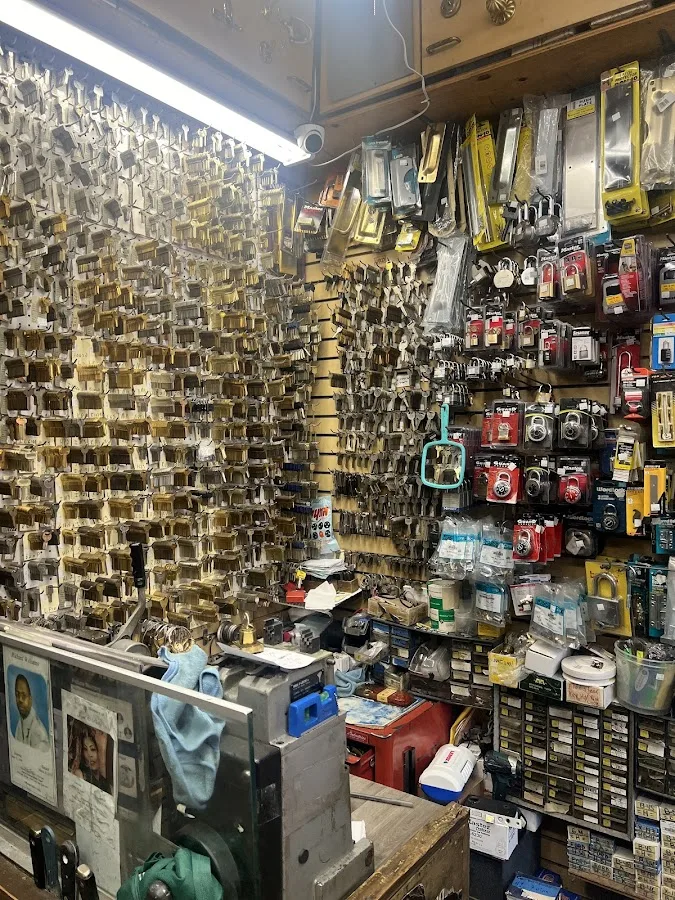 Prepared information for a locksmith call