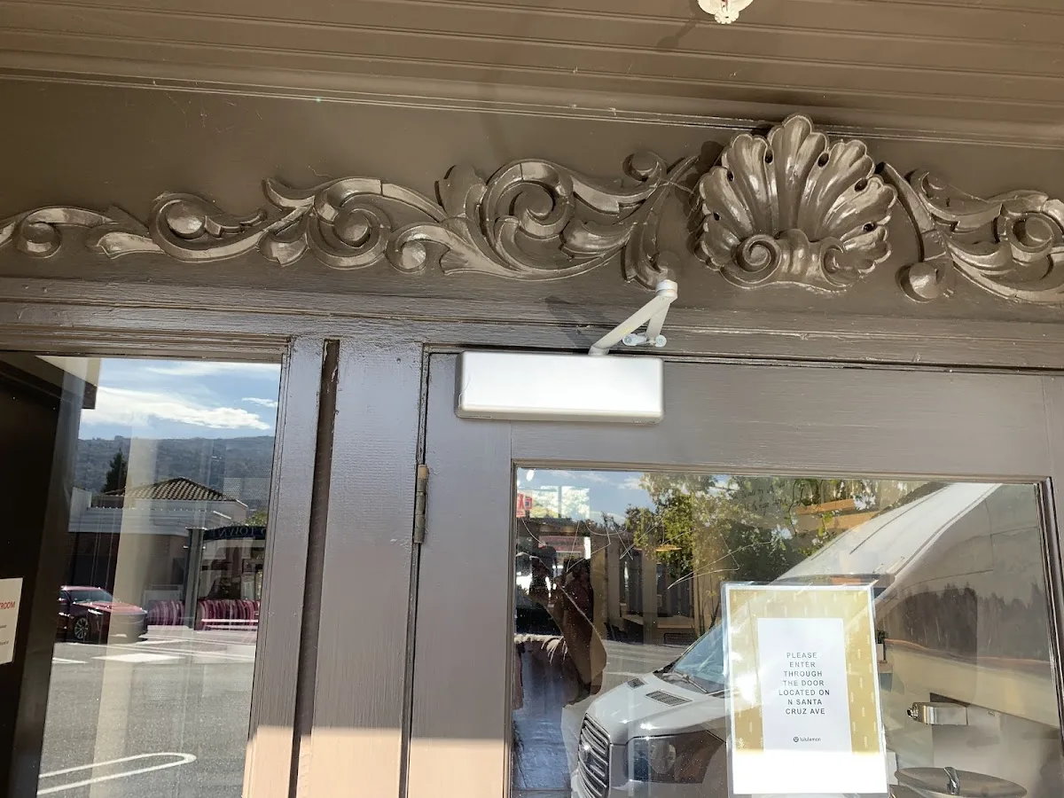 Modern Lock & Security