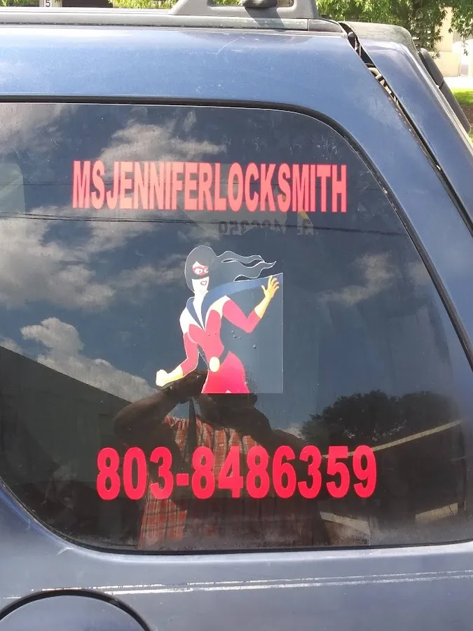 Ms Jennifer Locksmith