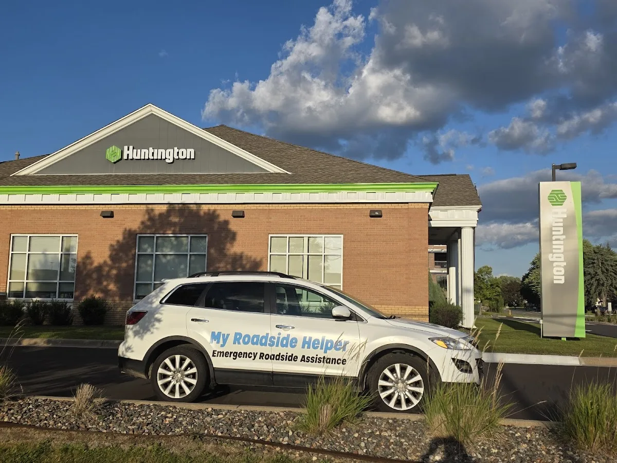 My Roadside Helper - Tire Repair, Car Batteries, Car Locksmith, Mobile Mechanic