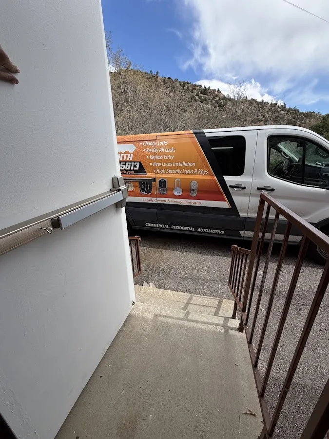 R.S Locksmith Denver