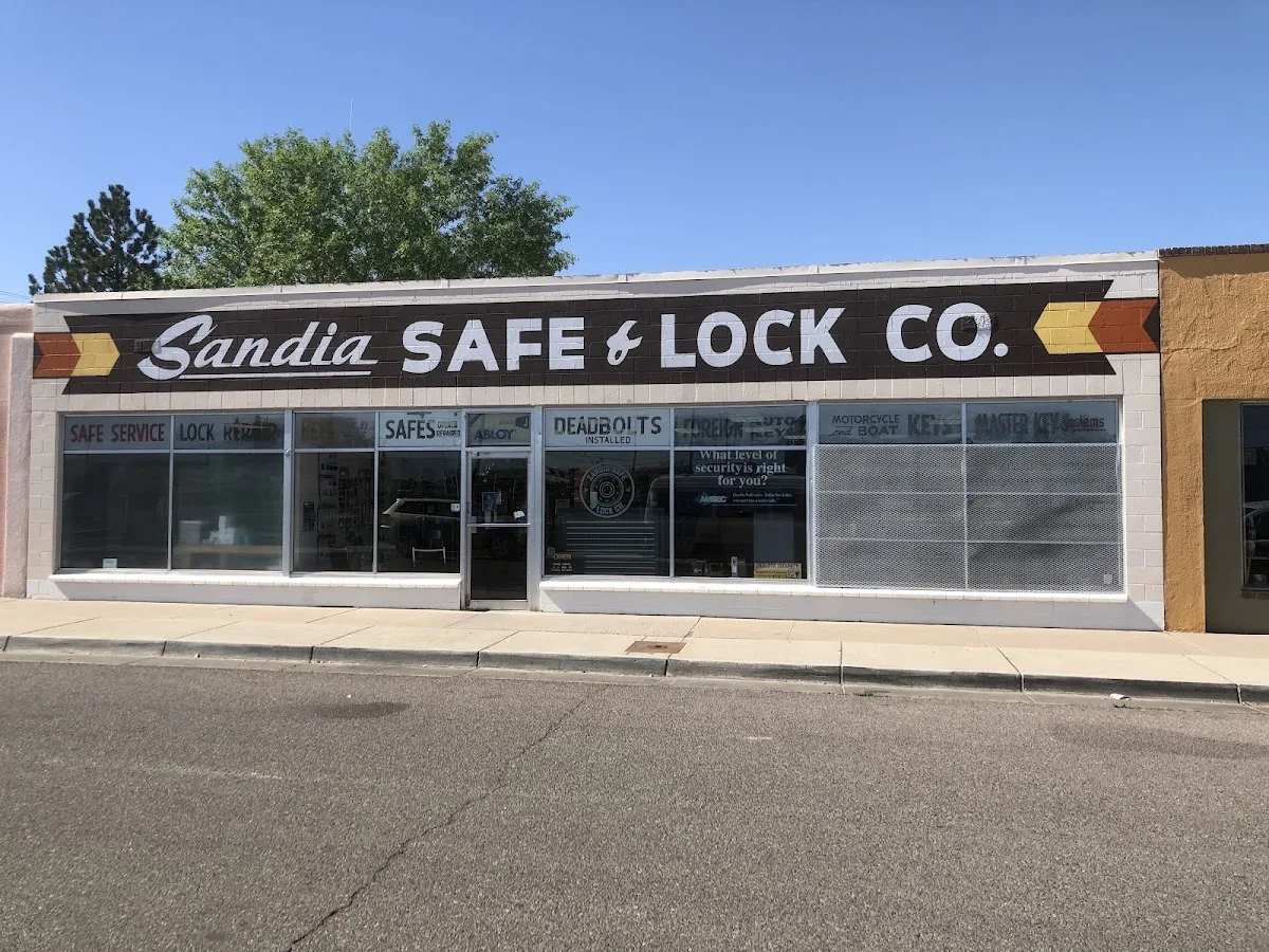 Sandia Safe & Lock