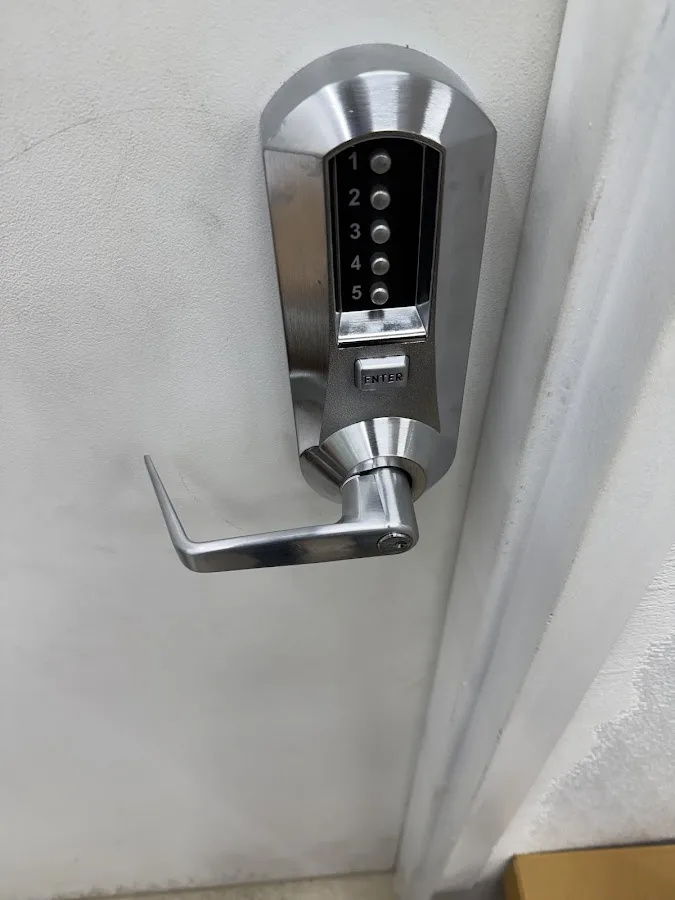 Speedy Locksmith Services