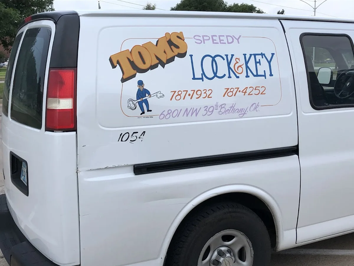 Tom's Speedy Lock & Key Service