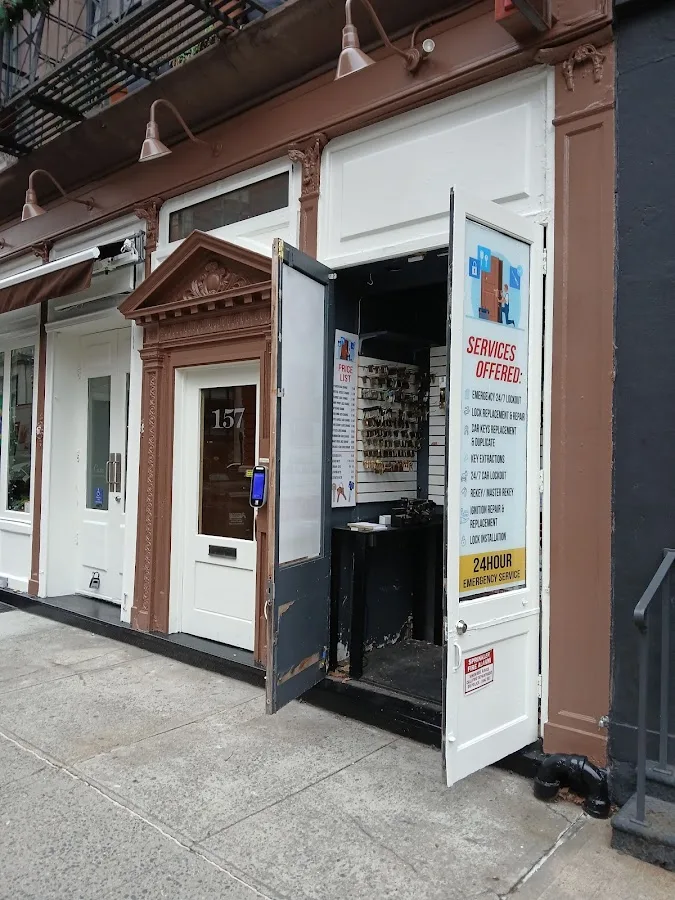 Tools used for locksmith work during a service call