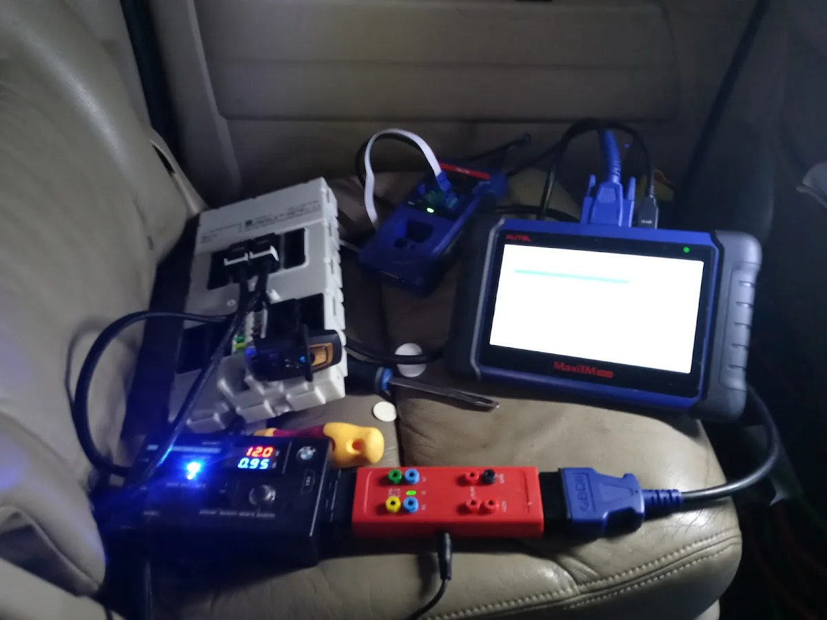 Twin Cities Auto Locksmith