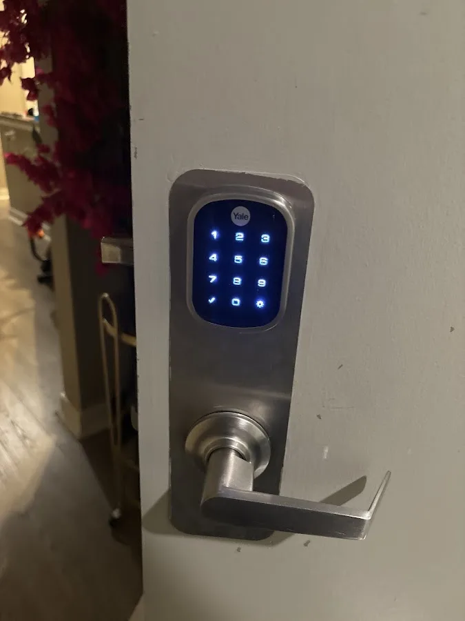 W. Locksmith Bellevue